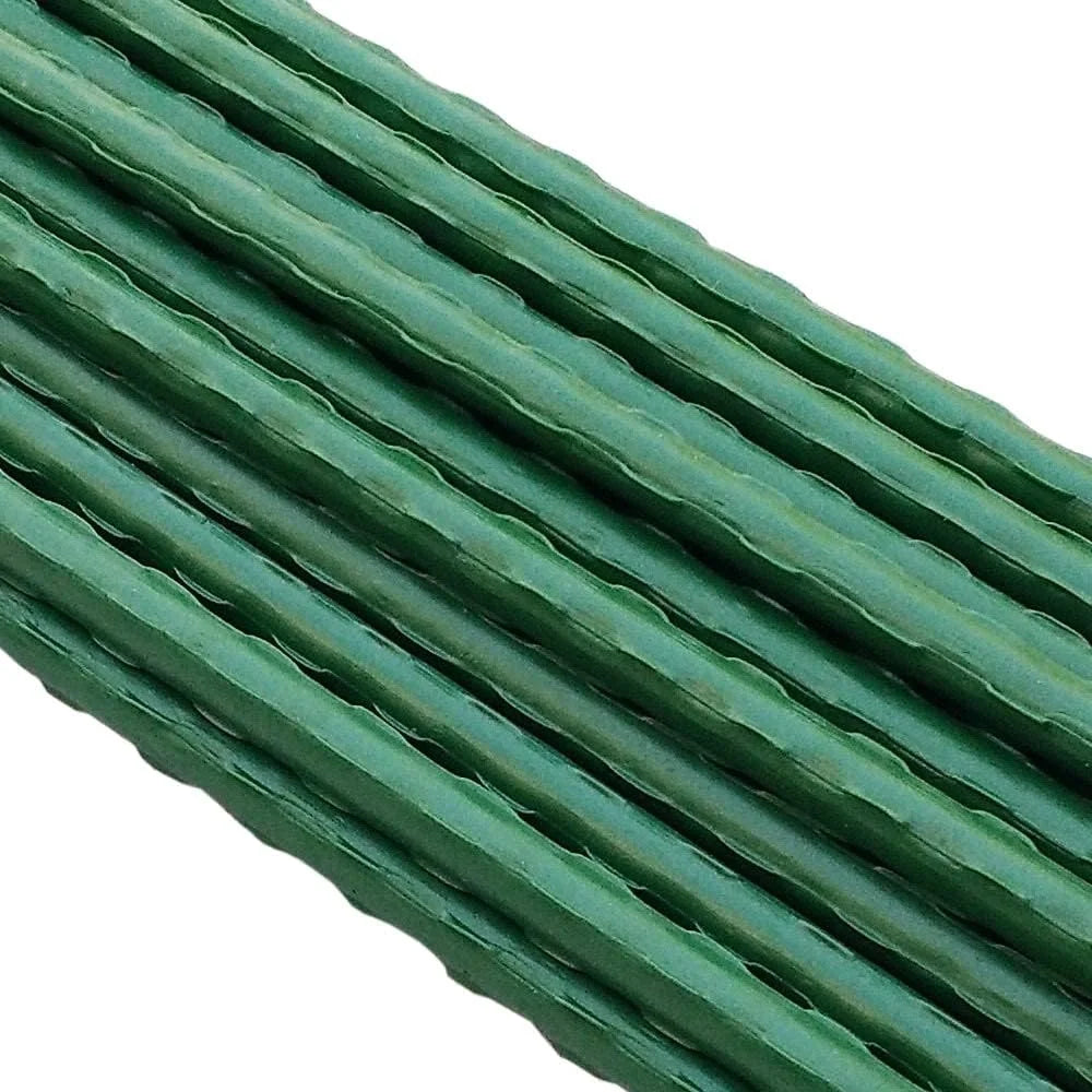 Garden Plant Support Stakes, 45cm, Durable Plastic Coated Steel Stake, Set of 25